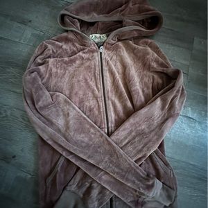 Juicy couture brown hoodie^_^